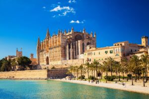 ¿Dónde aparcar para visitar la Catedral de Mallorca? ¿Dónde aparcar para visitar la Catedral de Mallorca?