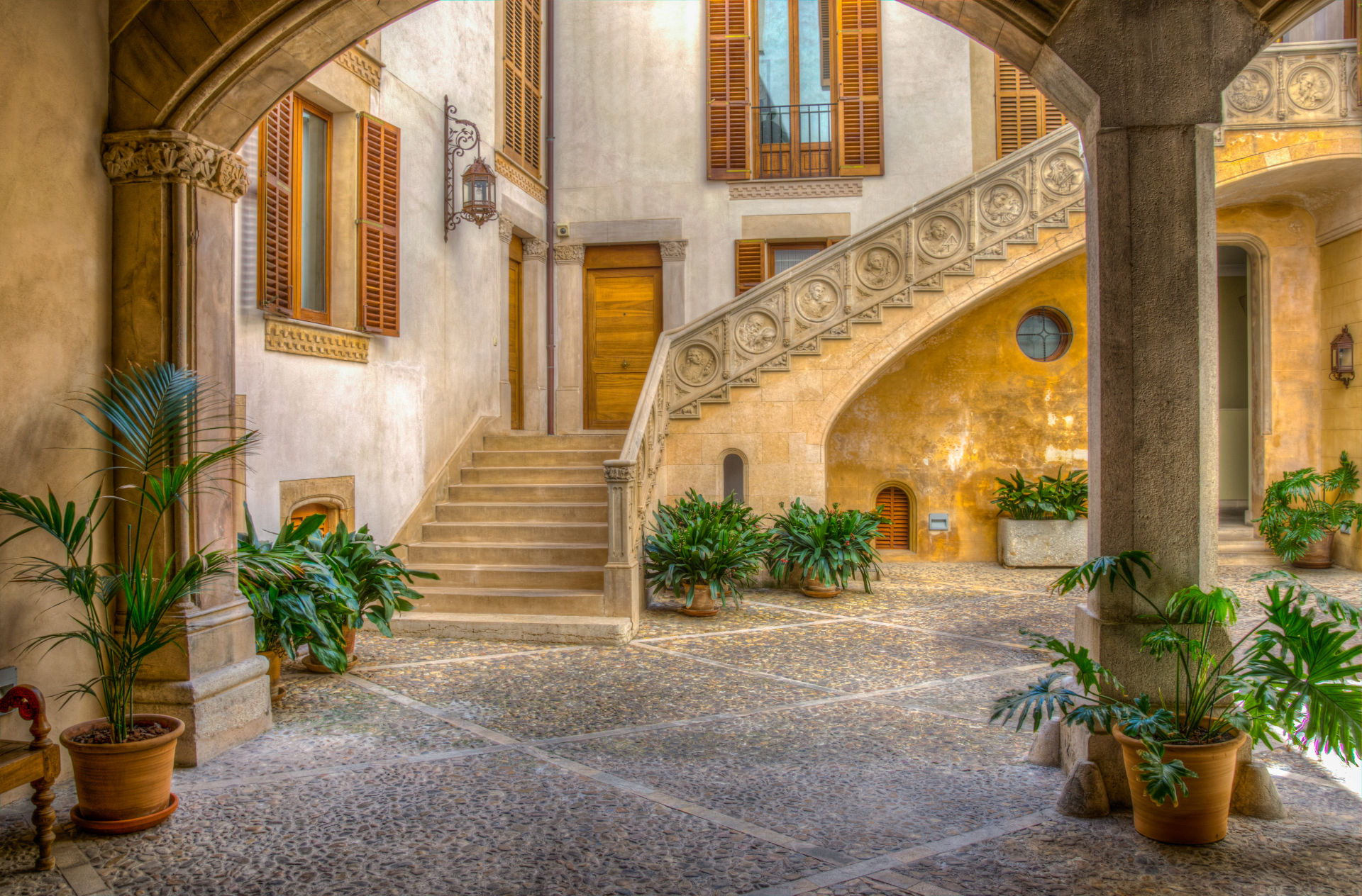 Patios de Palma – Casas señoriales del casco antiguo